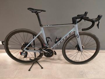 Bici da corsa Scott addict RC 10