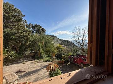 VILLA SINGOLA A CACCAMO