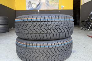 2 Gomme 225/60R17 103V Dunlop Invernali 95%residui