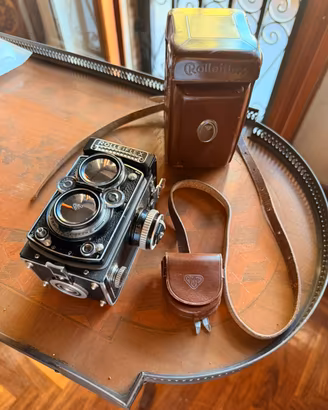 Rolleiflex 3.5 E Planar 75mm f/ 3.5 Carl Zeiss