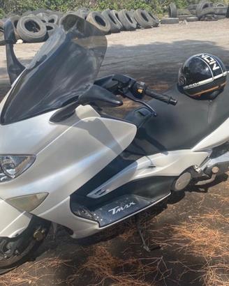 Yamaha T-Max