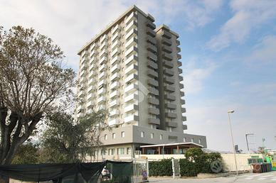 3 LOCALI A PORTO SAN GIORGIO