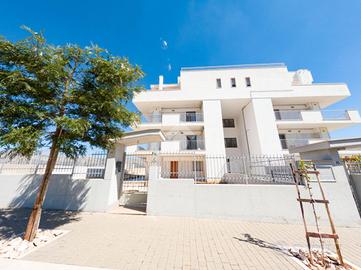 3 LOCALI A MANFREDONIA