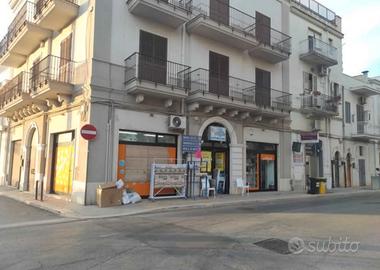 Negozio di detersivi e casalinghi