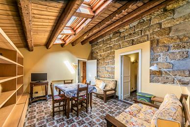 3 vani 82 mq Ristrutturato e Arredato