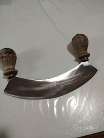 Mezzaluna da cucina