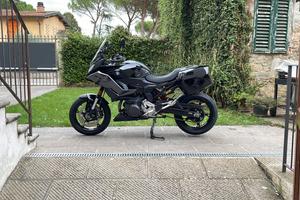 F900XR TripleBlack Full Optional con Borse