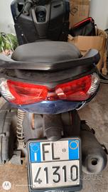 Yahaha Nmax 125 uso ricambi in blocco