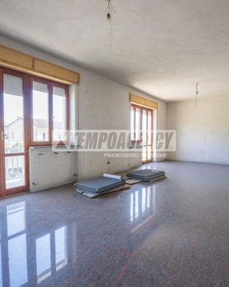 Quadrilocale con garage e soffitta da ultimare a P