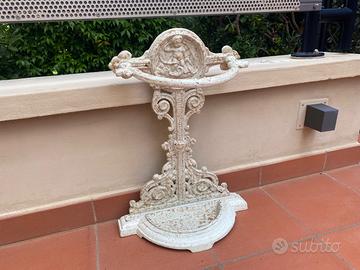 Portaombrelli Antiquariato