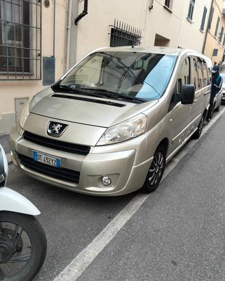 minivan 
