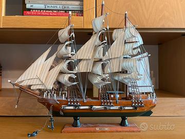 Modello nave a vela in legno “Mercury”