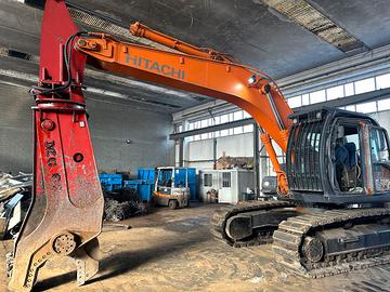 escavatore con cesoia Hitachi ZX280