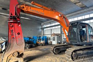 escavatore con cesoia Hitachi ZX280