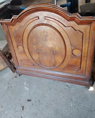letto antico  in radica di noce