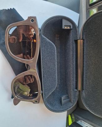 rayban stories 