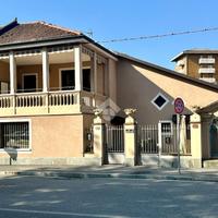 CASA SEMINDIPENDENTE A GRUGLIASCO