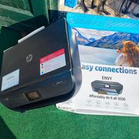 Hp Stampante multifunzione con scatola e cartucce