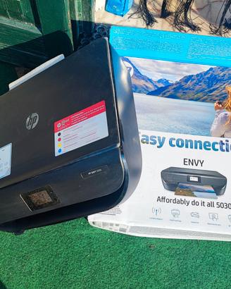 Hp Stampante multifunzione con scatola e cartucce