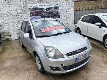 Ford Fiesta 1.2 Benzina 5 Porte Full Optional