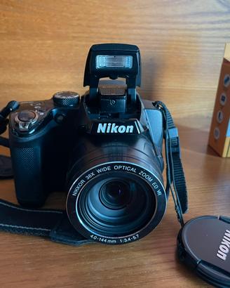Nikon Coolpix P500