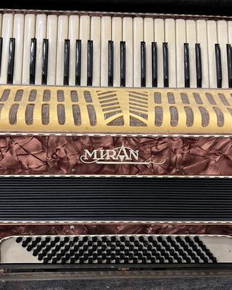 Fisarmonica MIRAN completa di custodia  VINTAGE