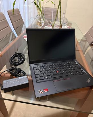 Lenovo ThinkPad 14” Ryzen 3 SSD NVMe 256GB 8GB RAM