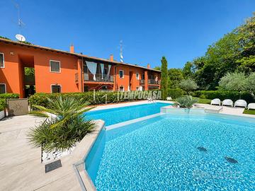 TRILOCALE IN RESIDENCE CON PISCINA IN CENTRO A PES