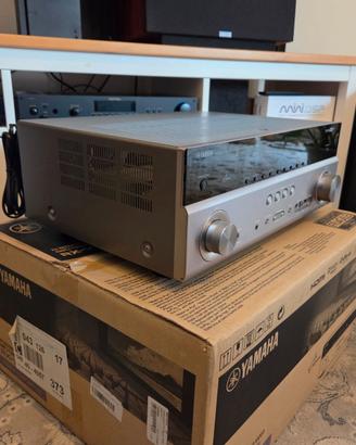 Sintoamplificatore Yamaha RX-V773
