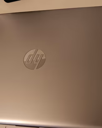 NOTEBOOK HP 15" Intel i5 SSD 250 Win 11