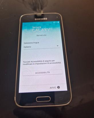 vintage smartphone Samsung S5 mini