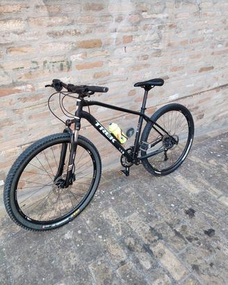 Bicicletta Trek 8.4 DS