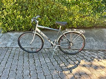 Bici uomo per città