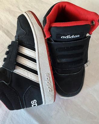 Scarpe adidas