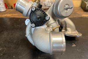 Turbocompressore Ford 2.0  NUOVO Originale