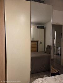 Armadio, 2 ante scorrevoli, con specchio