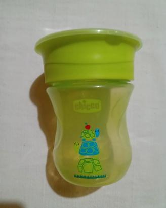 bicchiere Chicco antigoccia 