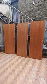 Porte complete di maniglie