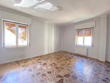 Grumo Nevano Via A Volta 1 Piano 120000