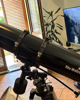Telescopio Sky-Watcher 130 + Maxi Kit Accessori