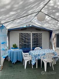 Roulotte accessoriata per uso stagionale