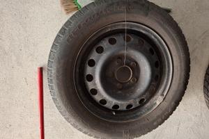 4 cerchi  5  fori Kia