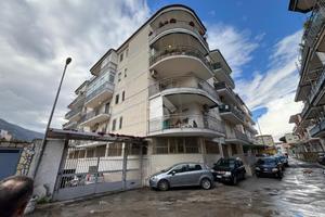 BOX A CASTELLAMMARE DI STABIA