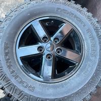 5 gomme+cerchi jeep LT245/75 r 16.