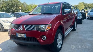 Mitsubishi L200 2.5 DI-D/136CV cambio automatico 4