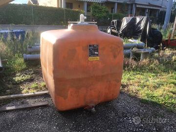 Serbatoio in vetroresina