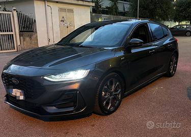 Ford focus st line