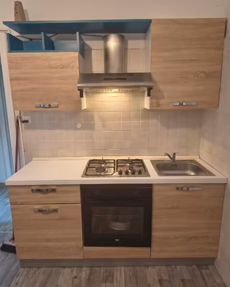 cucina completa seminuova
