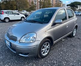 TOYOTA Yaris 1.3 5p - 2005