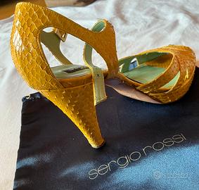 Sandalo pitone giallo intenso Sergio Rossi